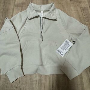 Lululemon scuba funnel neck